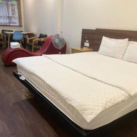 Yen Hoa Motel Hanoi Eksteriør bilde